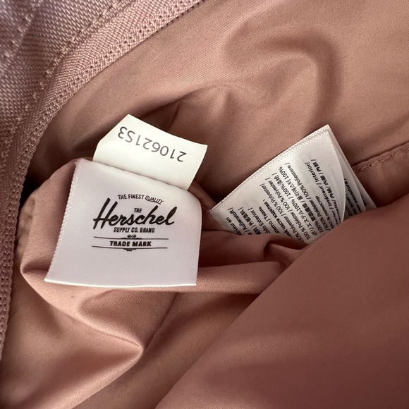 Herschel Tote - Picture 7 of 8